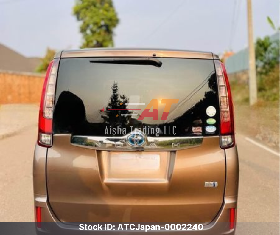 2015 Toyota Noah